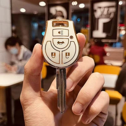 4 Button TPU Case for Nissa