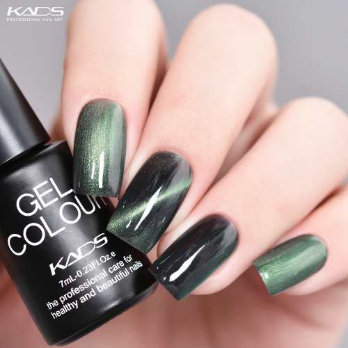 3D Cat Eye Gel Nail Polish Forest Green