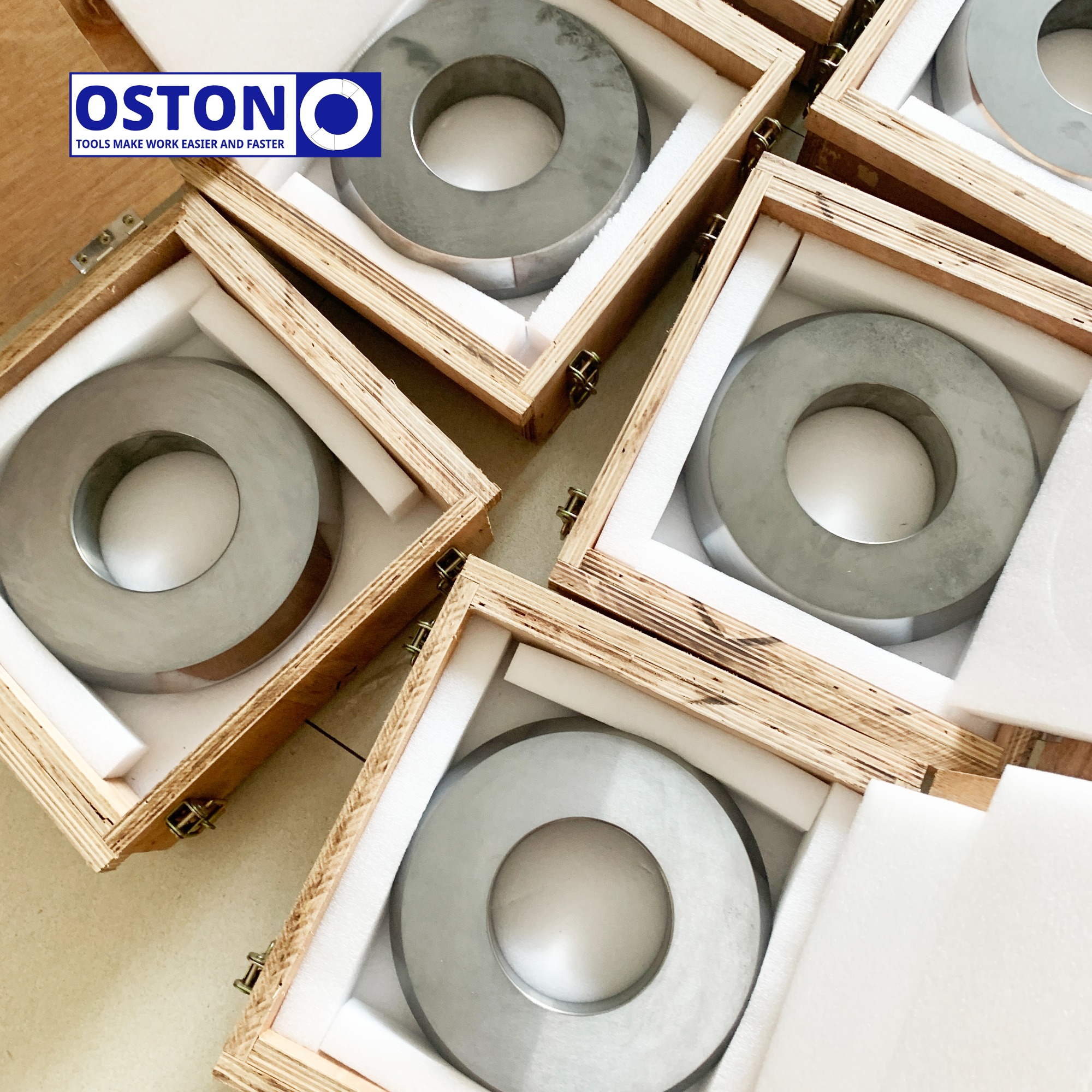 Tungsten carbide flow forming dies