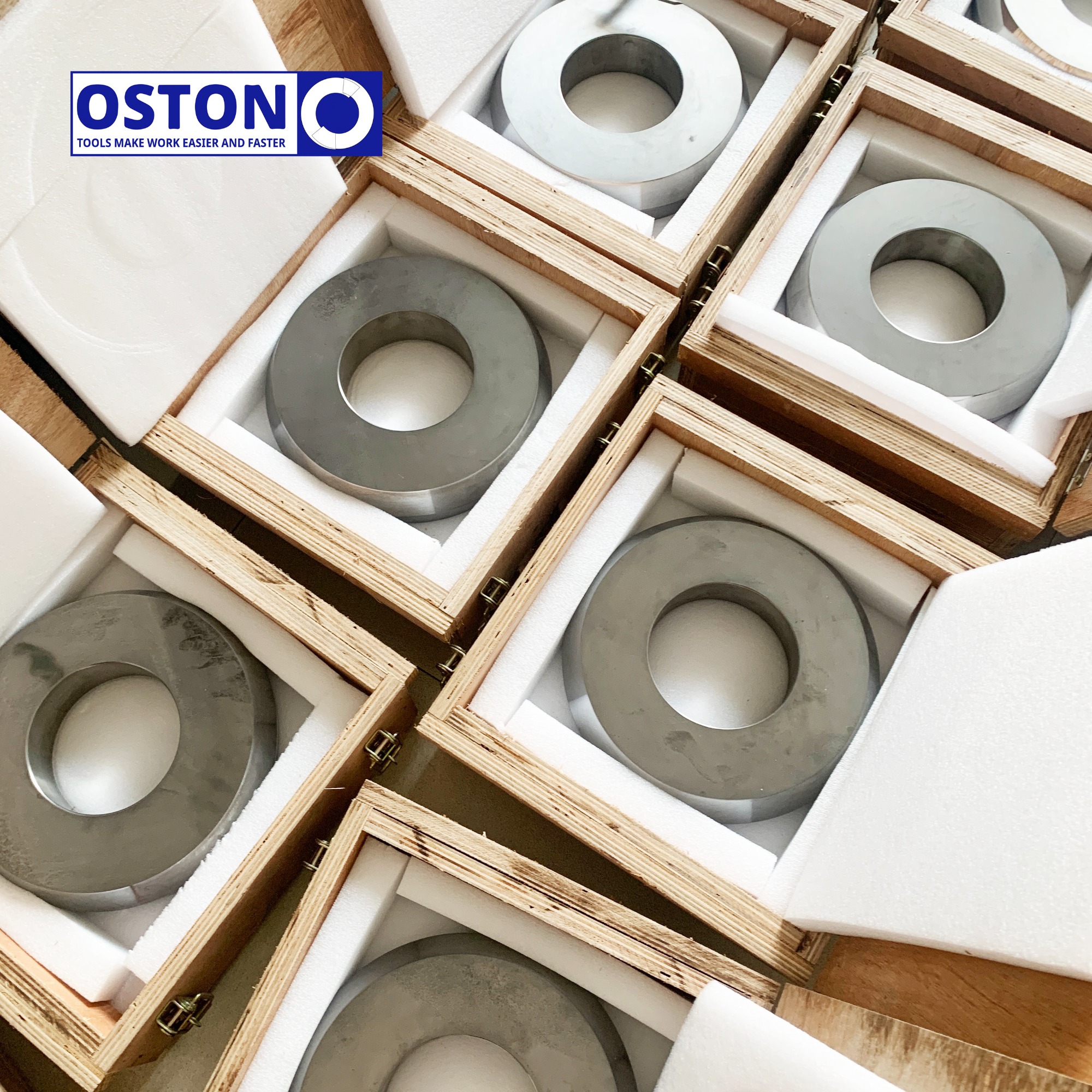 Tungsten carbide flow forming dies