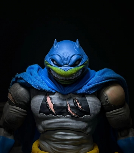 Mafex Batman v Teenage Mutant Ninja Turtles headsculpt 1:12