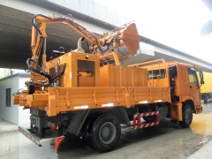 Tunnel Cleaning Machine