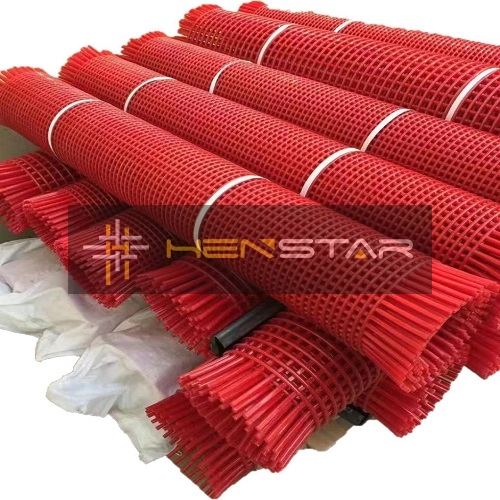 Tensioned polyurethane screen mesh