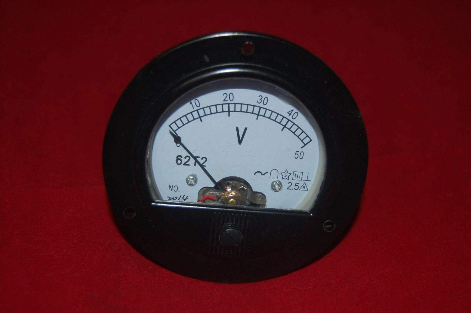 AC 0-50V Round Analog Voltmeter Voltage Panel Meter  Dia. 90mm directly Connect