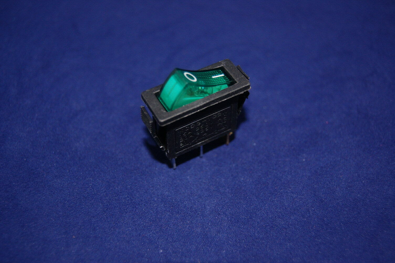 10Pcs Green Light  Illuminated Rectangle 2 Position  Rocker Switch 3 Pin 220V