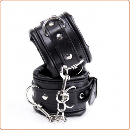 MOG Sponge latch cuffs with chains  MOG-BSE069