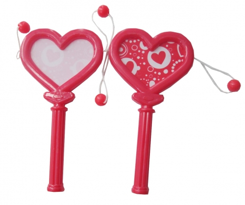 Valentine's Heart Noisemaker 4"