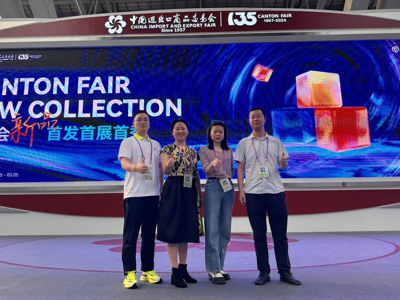 DAVO Company Representative Explores Industrial Input Devices at the 135th Canton Fair