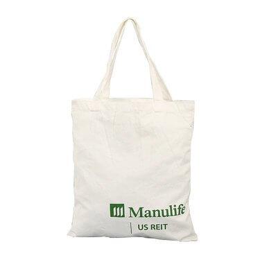 The promotional canvas bag customized by the merchant carries a logo.