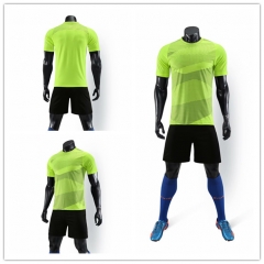 Popular Soccer Jersey customized Football jersey set with High Quality and Cheap Price