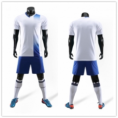 Guangzhou Factory Wholesale Short Sleeves Jersey Football Custom T Shirt Soccer Jersey For Men