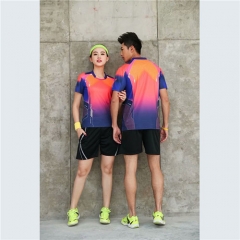 Newest fashionable badminton uniforms set top quality