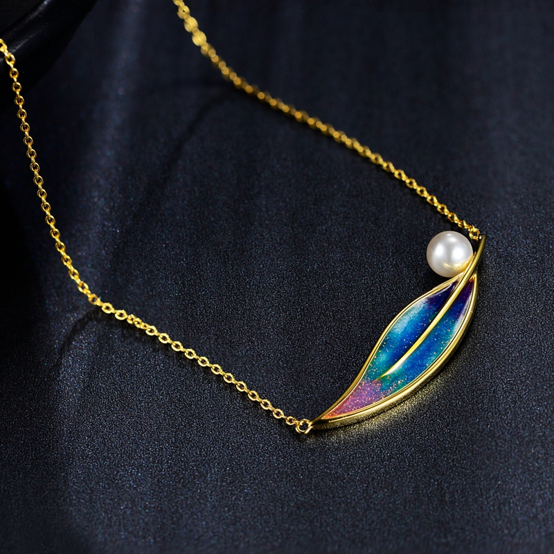 Feather Shape Enamel Pendant Necklace