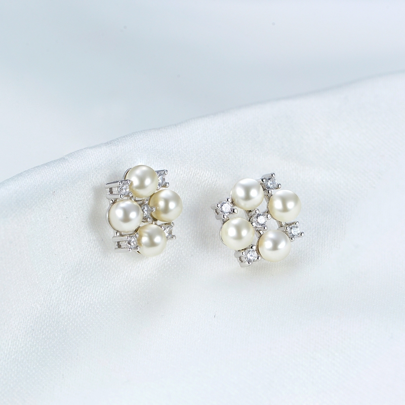 Pearl Earring Studs