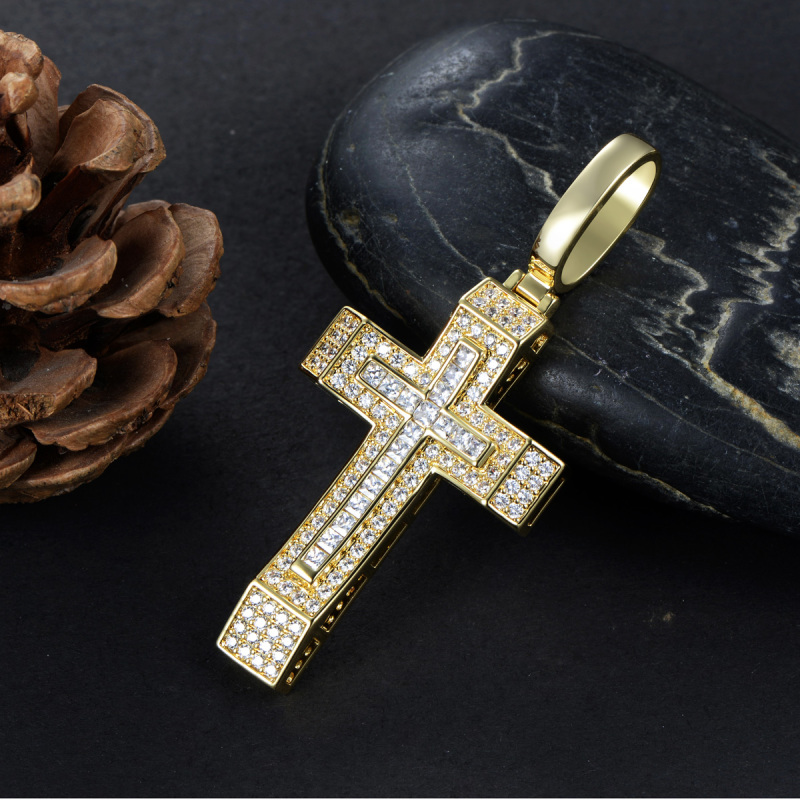 cross pendant