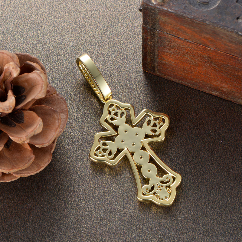 cross pendant