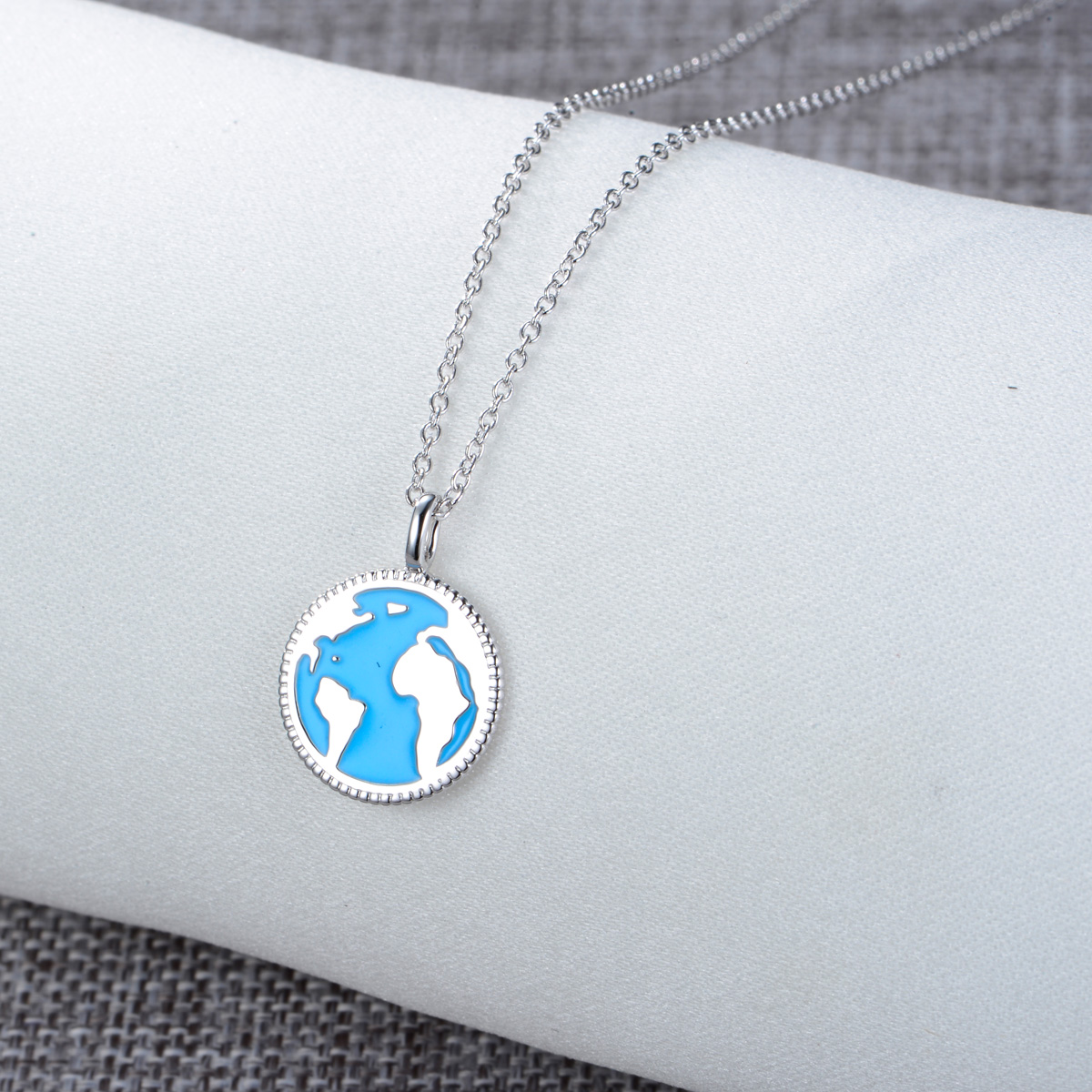 world map pendant necklace