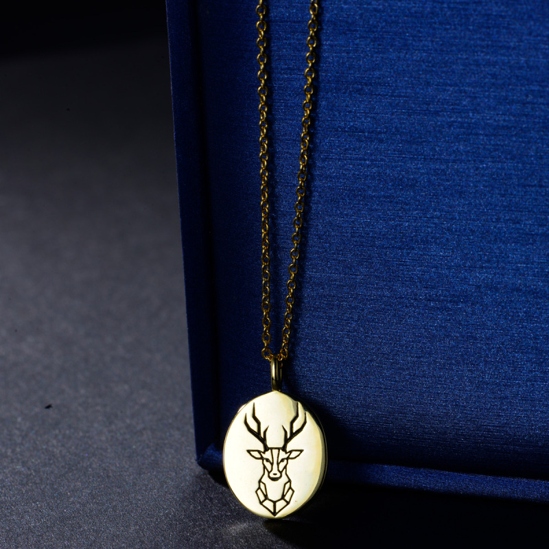 carved deer head pandant necklace