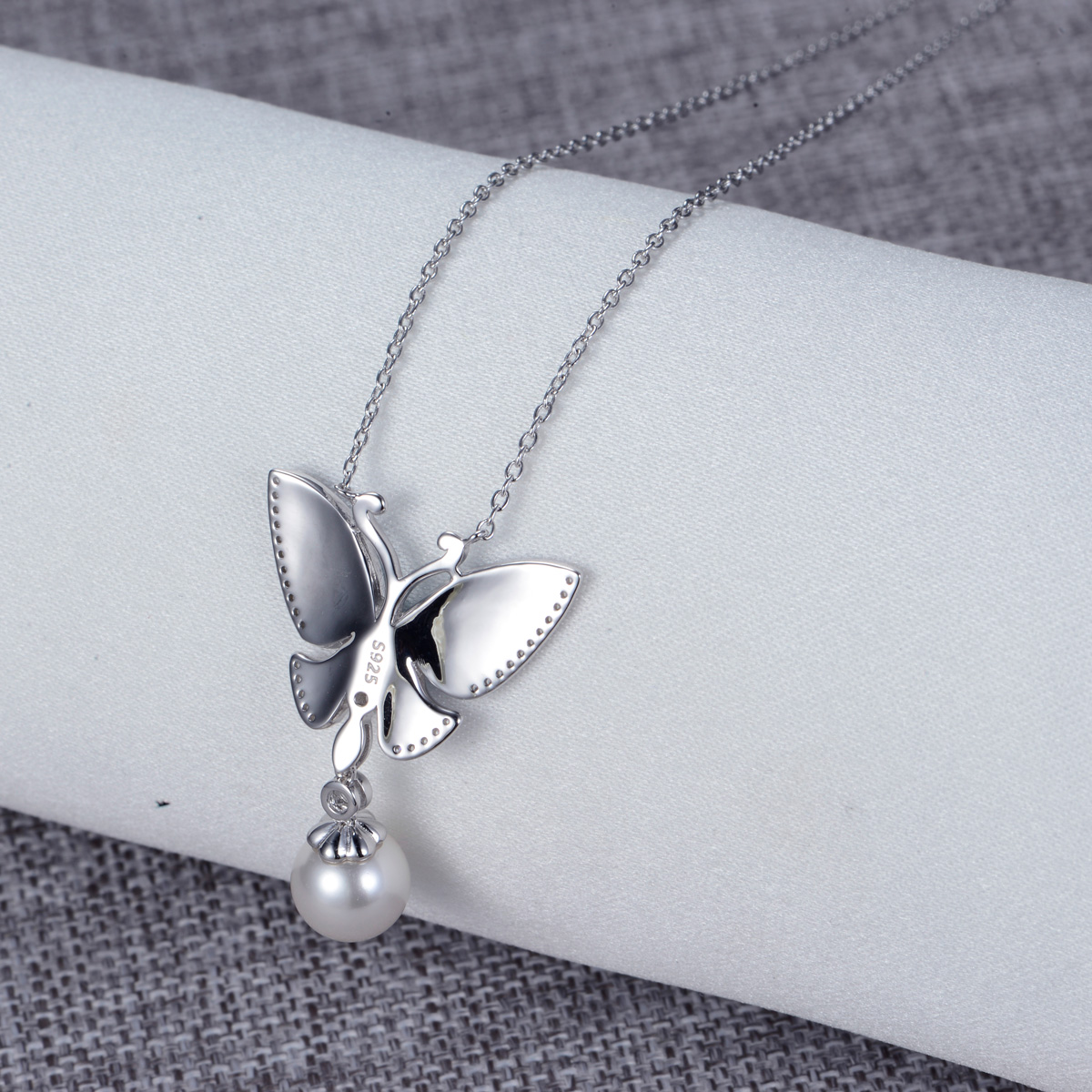 enamel butterfly pearl necklace