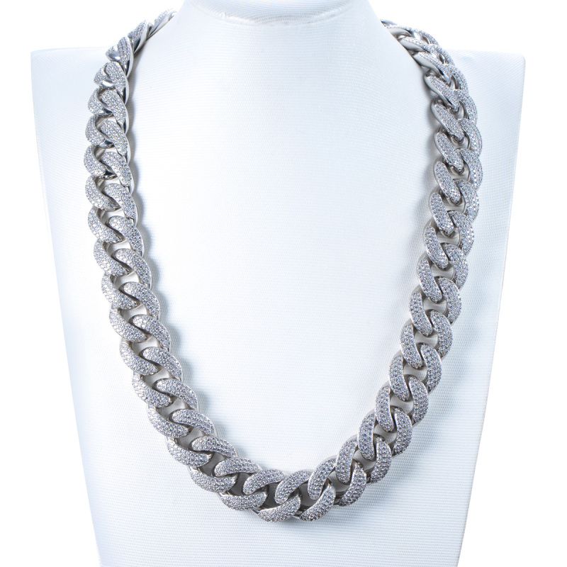 Cuban Link Chain Iced Out Necklace 18mm