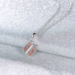 Christmas gift package silver pendant necklace