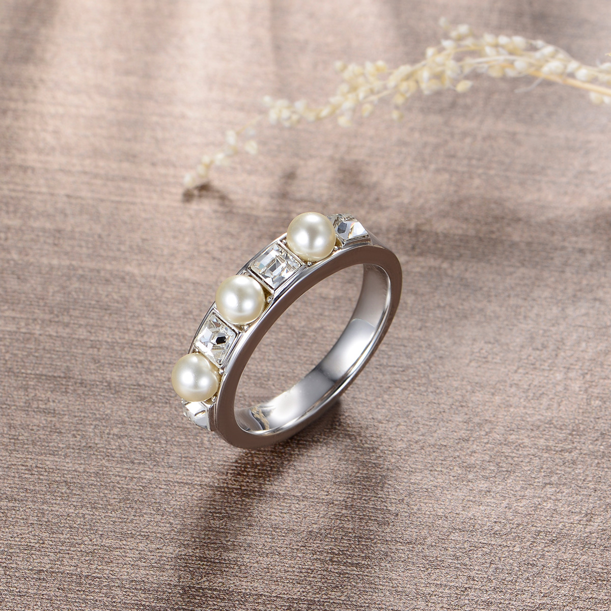 Pearl Ring