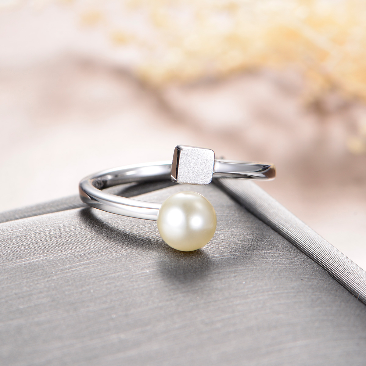 Pearl Open Ring