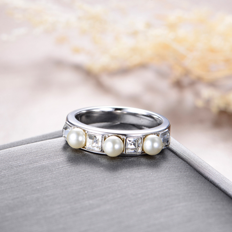 Pearl Ring