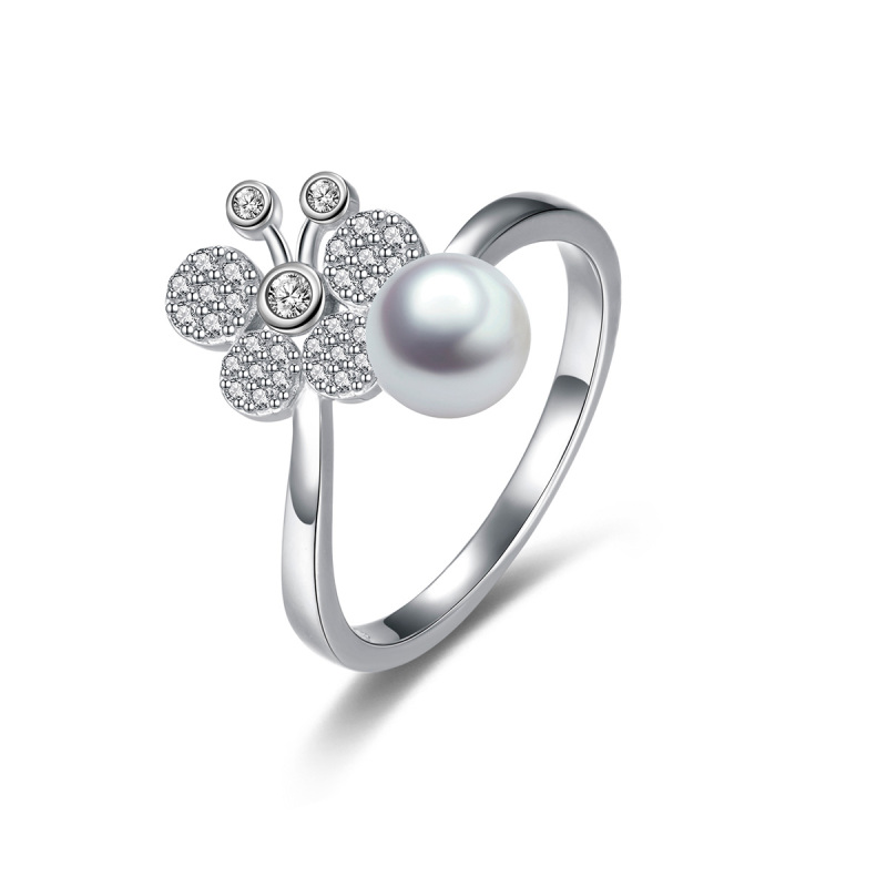 Pearl Butterfly Ring