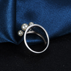 Pearl Ring