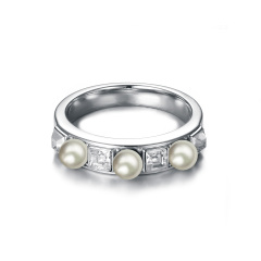 Pearl Ring