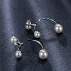 Pearl studs earrings