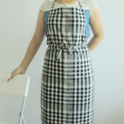 Gingham check linen full apron