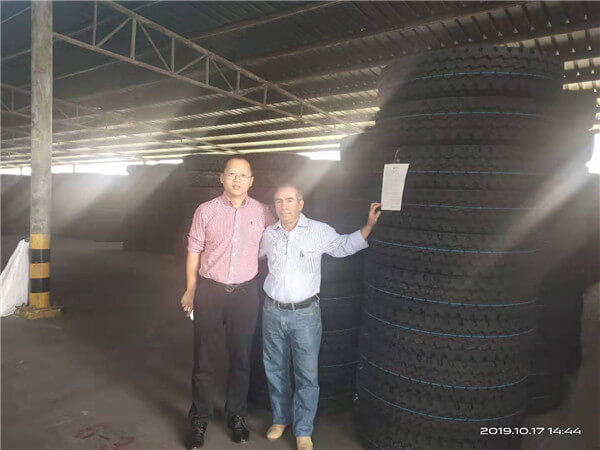 Clients from Guatemala visit Kelucktyre Clients from Guatemala visit Kelucktyre