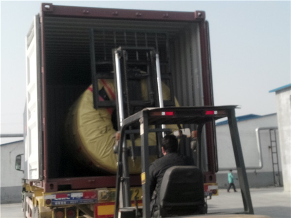 Container loading for port tires customers from Philippines Container loading for port tires customers from Philippines