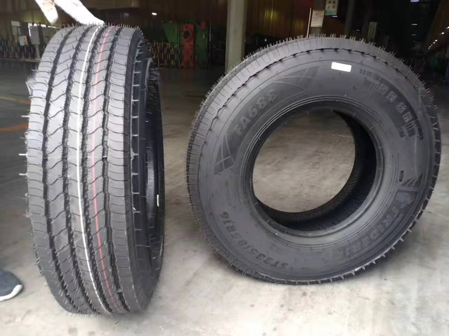 ST 235/80R16 ST235/85R16