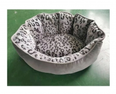 Pet bedding