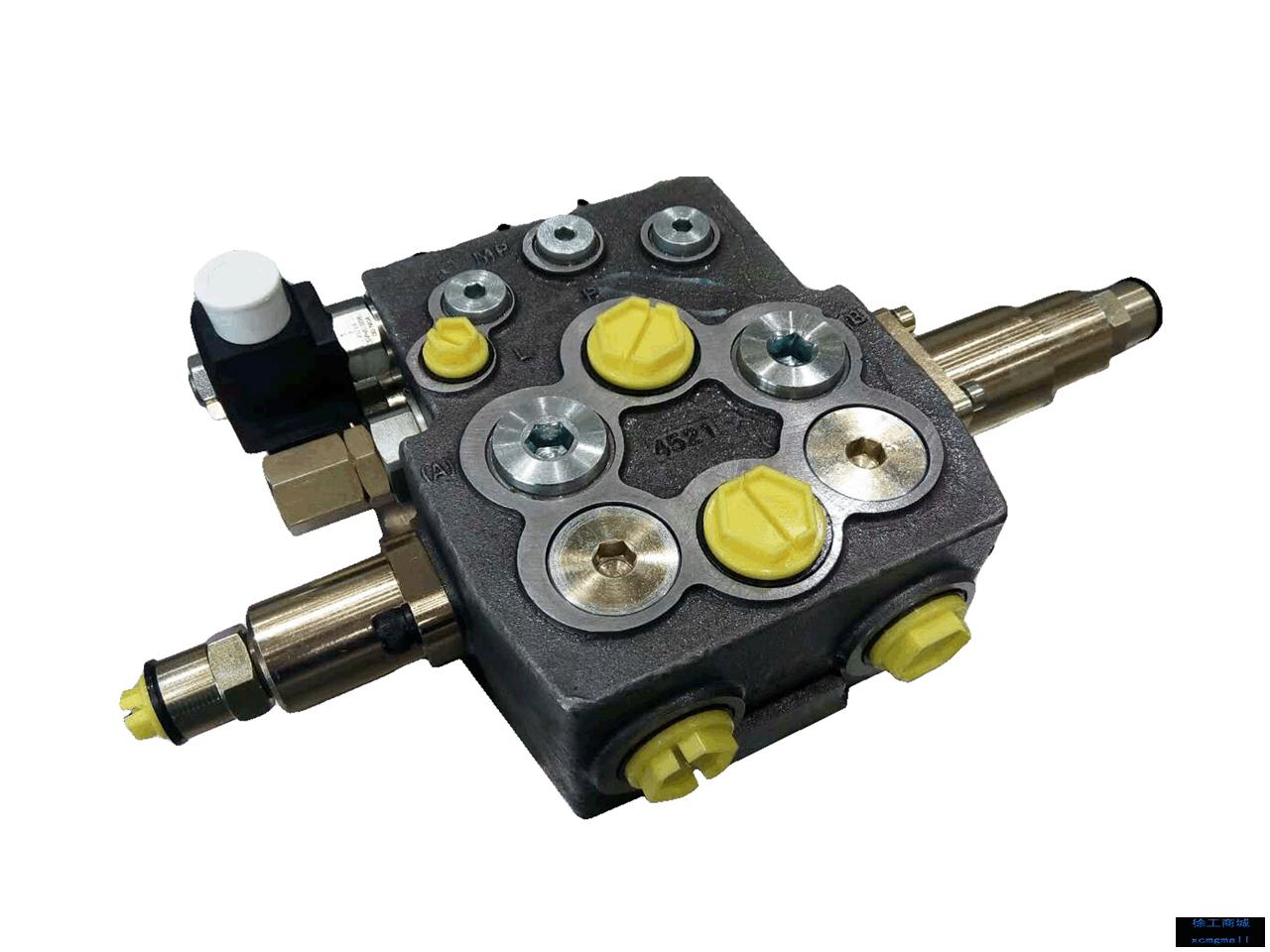 Integral casting throttle speed regulating multi way hydraulic valve