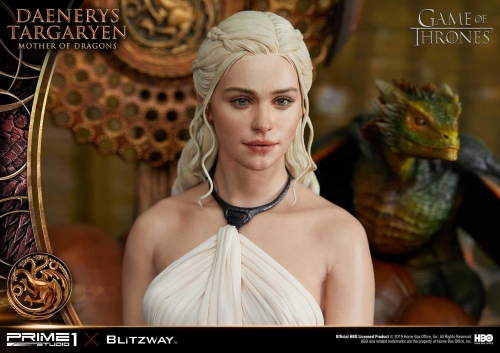 (Sold Out)Game of Thrones Daenerys Targaryen, Mother of Dragons (3 boxes)