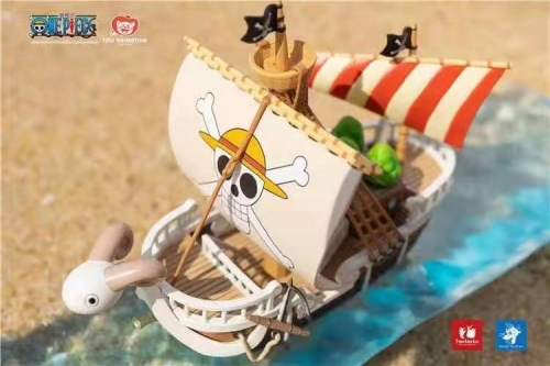 (Pre-order Closed)Merry, magic reborn! Go~1/1 Licensed Ship in bottle(Going Merry) By Fantastic Media Co., Ltd. & ShengYi Sci.&Tech. Co., Ltd.