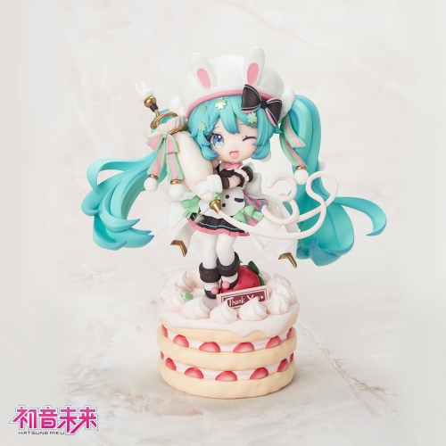 beBOX Hatsune Miku Piapro Characters 39 Yan Ye Ver. Figure (Bonus)