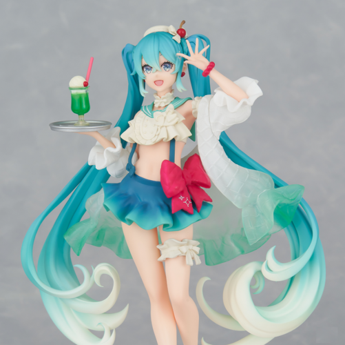 FuRyu Exceed Creative Series Hatsune Miku Figure Cream Soda