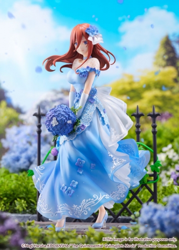 eStream SSF Movie The Quintessential Quintuplets Miku Nakano -Floral Dress Ver.- 1/7 Figure