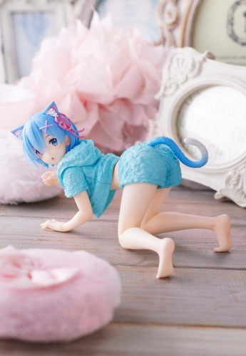 Taito Desktop Cute Series Re:ZERO -Starting Life in Another World- Rem Cat Room Wear Ver. Figure