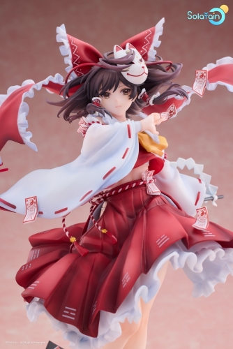 Solarain Toys Touhou Project Hakurei Reimu Leisurely Shrine Maiden of Paradise ver.1/7 Figure