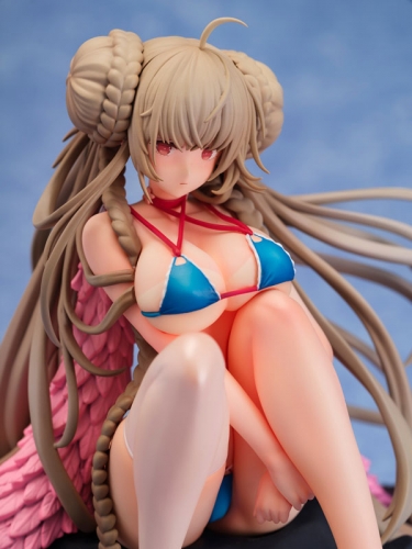 amiami Azur Lane Formidable The Lady of the Beach ver. 1/7 Figure