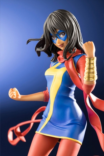 Kotobukiya MARVEL BISHOUJO MARVEL UNIVERSE Ms. Marvel Renewal Package 1/7 Figure