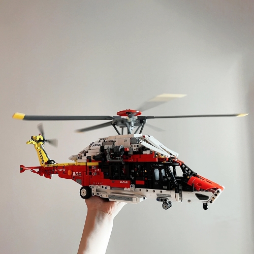 Technic Airbus H175 Rescue Helicopter 2001Pcs With Motor Moc Model Modular Building Blocks Bricks Toys 42145 74666