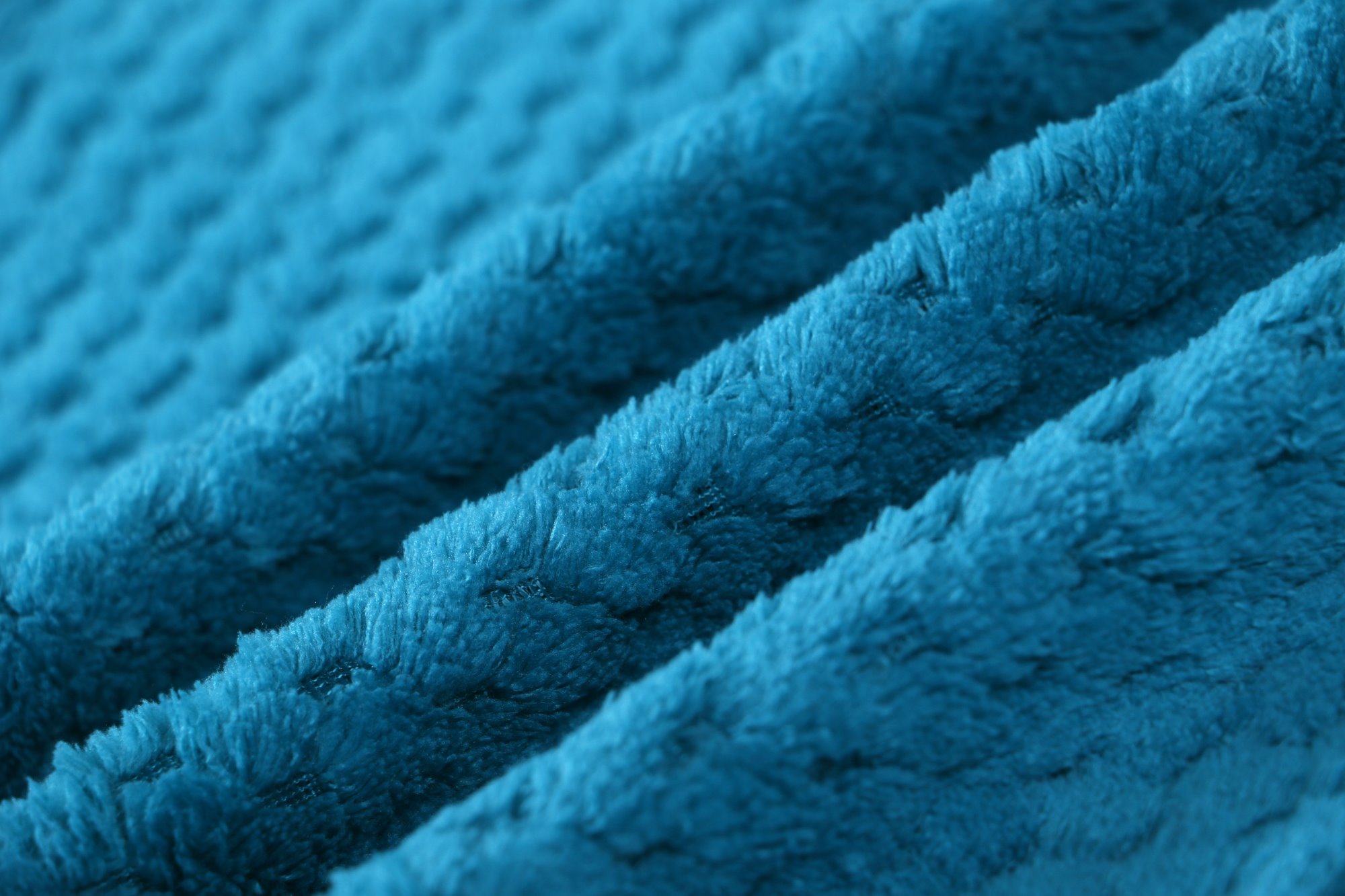 POM POM BLANKETS,FLEECE BLANKETS (THROWS)