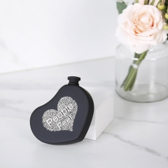 5oz Rubber Painted Heart Flask Hear Shape Hip Flask With Word Cloud Logo